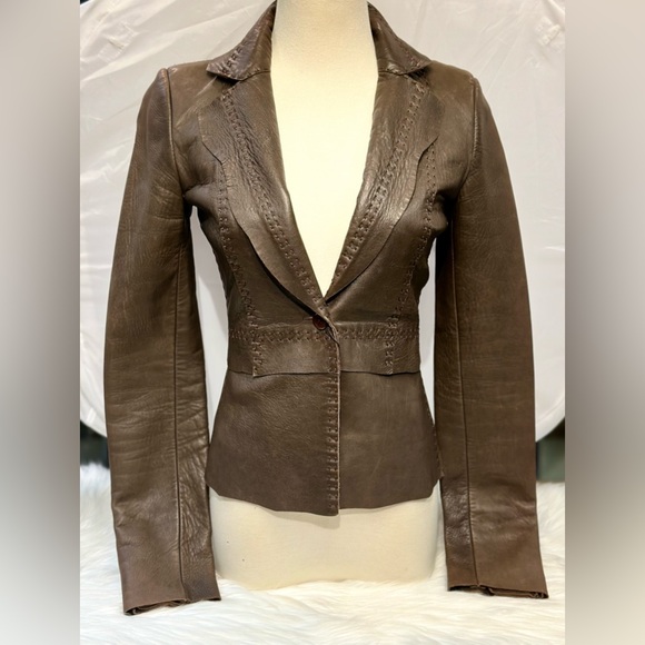 Elie Tahari Jackets & Blazers - ELIE TAHARI Women's Brown Leather Jacket, size XS